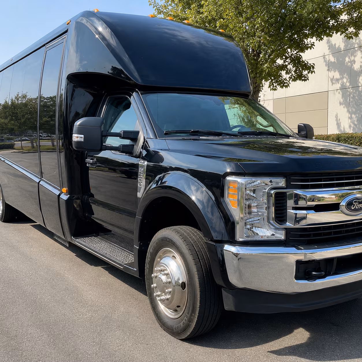 charter buses for eugene area prom groups traveling across lane county