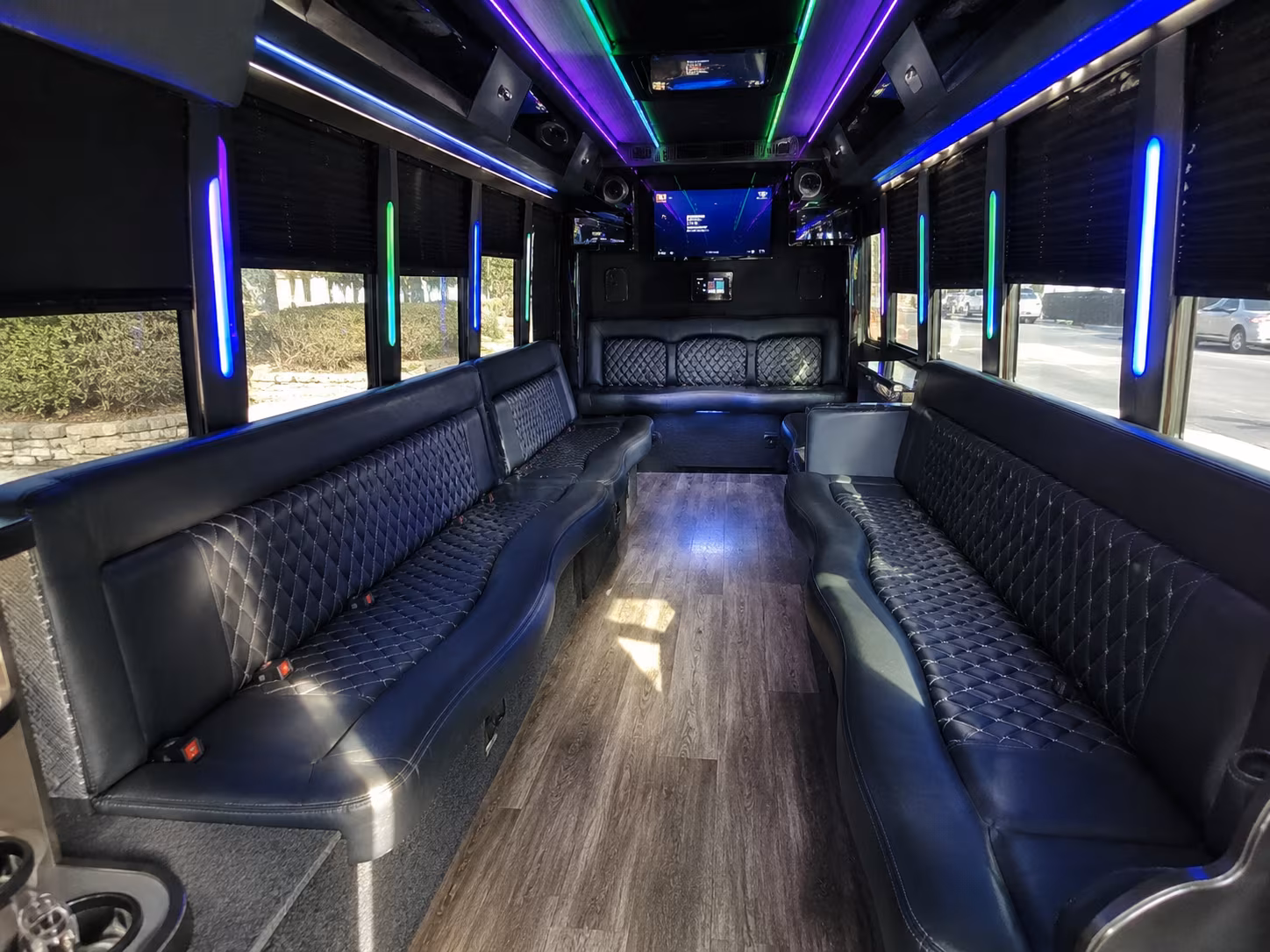 eugene 15 passenger party bus interior