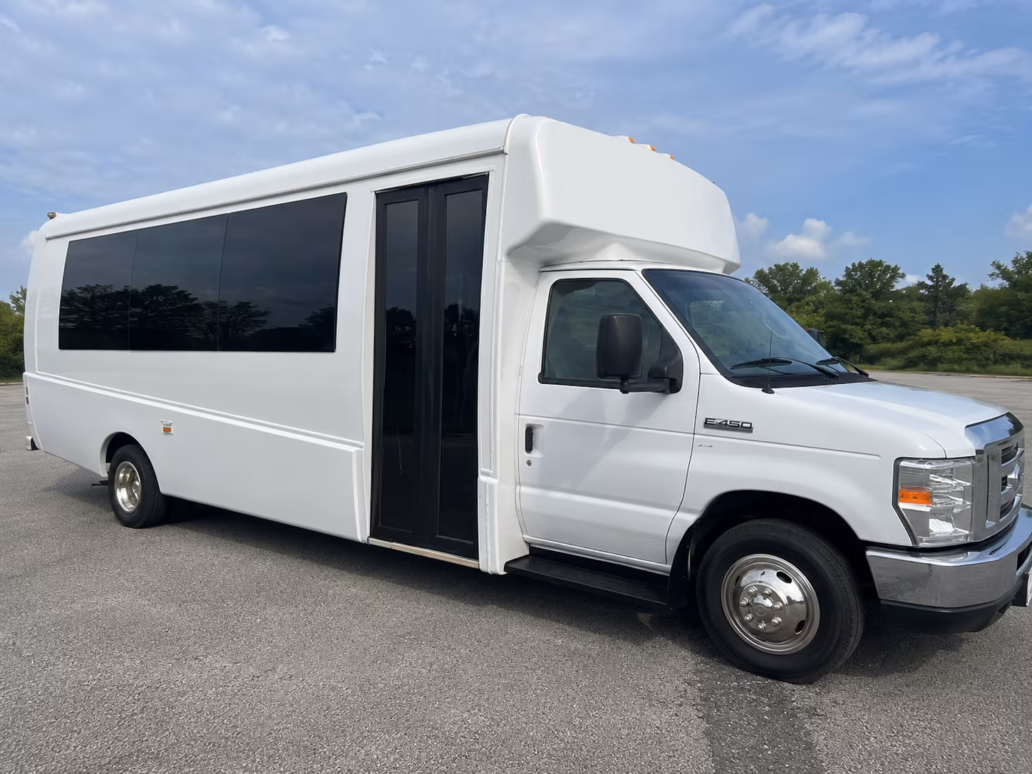 eugene area proms homecoming nights party bus rental