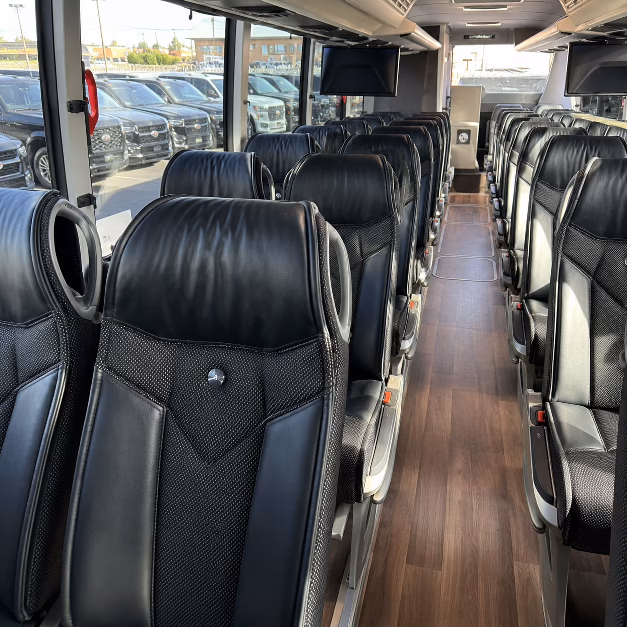 eugene charter bus rentals for federal agency staff and contractors