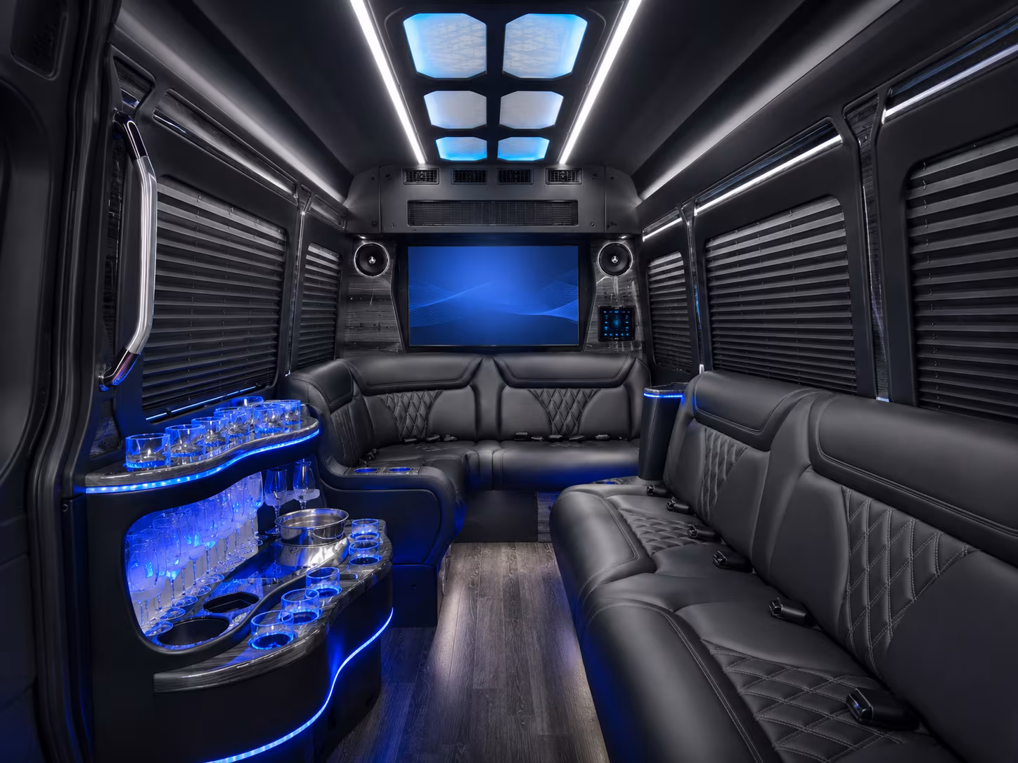 shuttle buses to autzen stadium concerts and large scale events